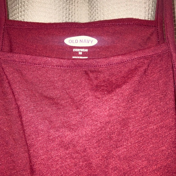Old Navy Square-Neck Jersey Cami maroon size XS, great condition - Picture 5 of 5